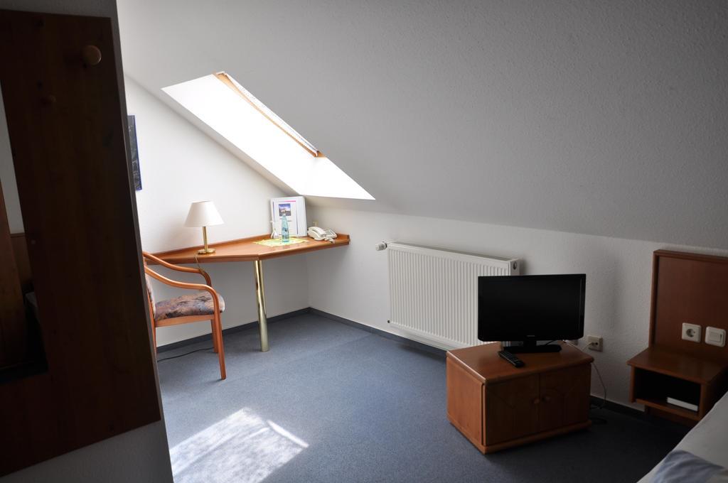 Hotel Elxleben Szoba fotó
