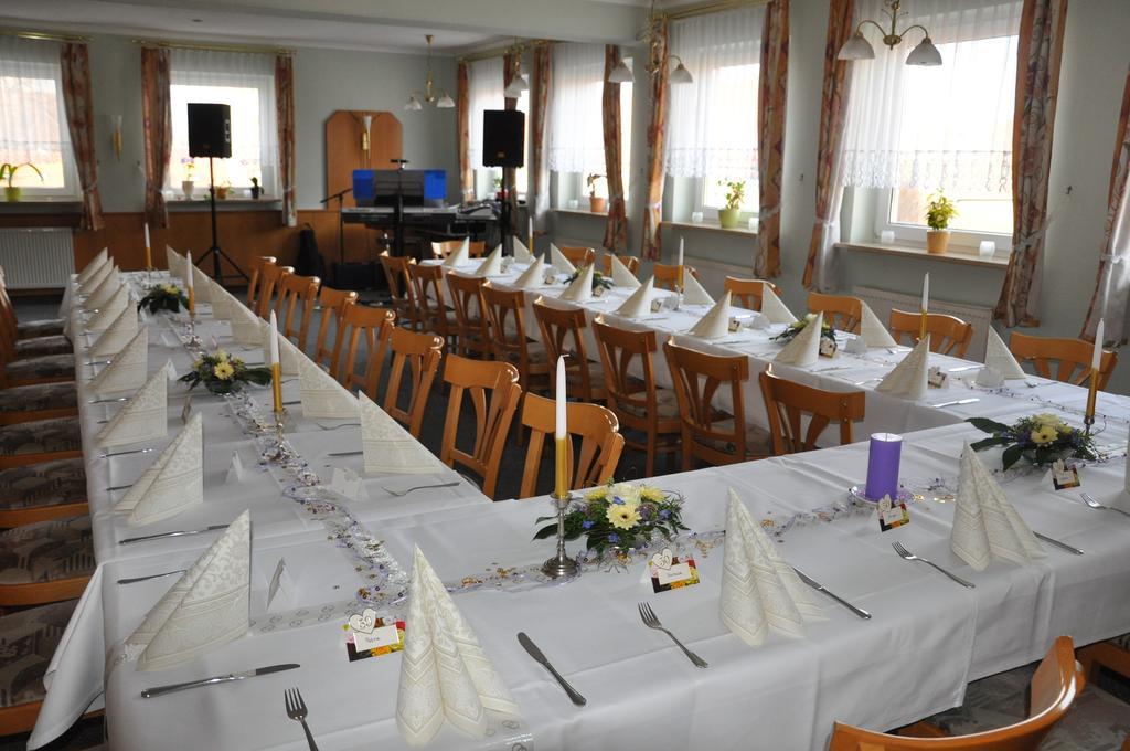 Hotel Elxleben Kültér fotó