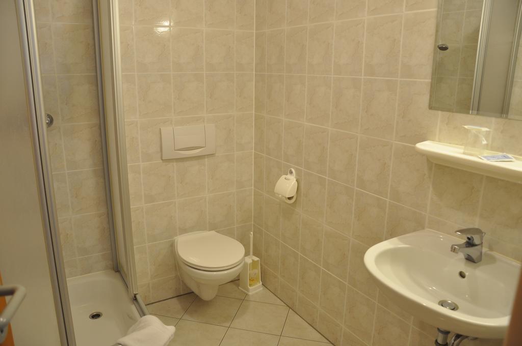 Hotel Elxleben Szoba fotó