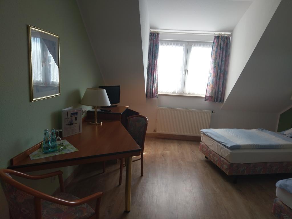 Hotel Elxleben Kültér fotó